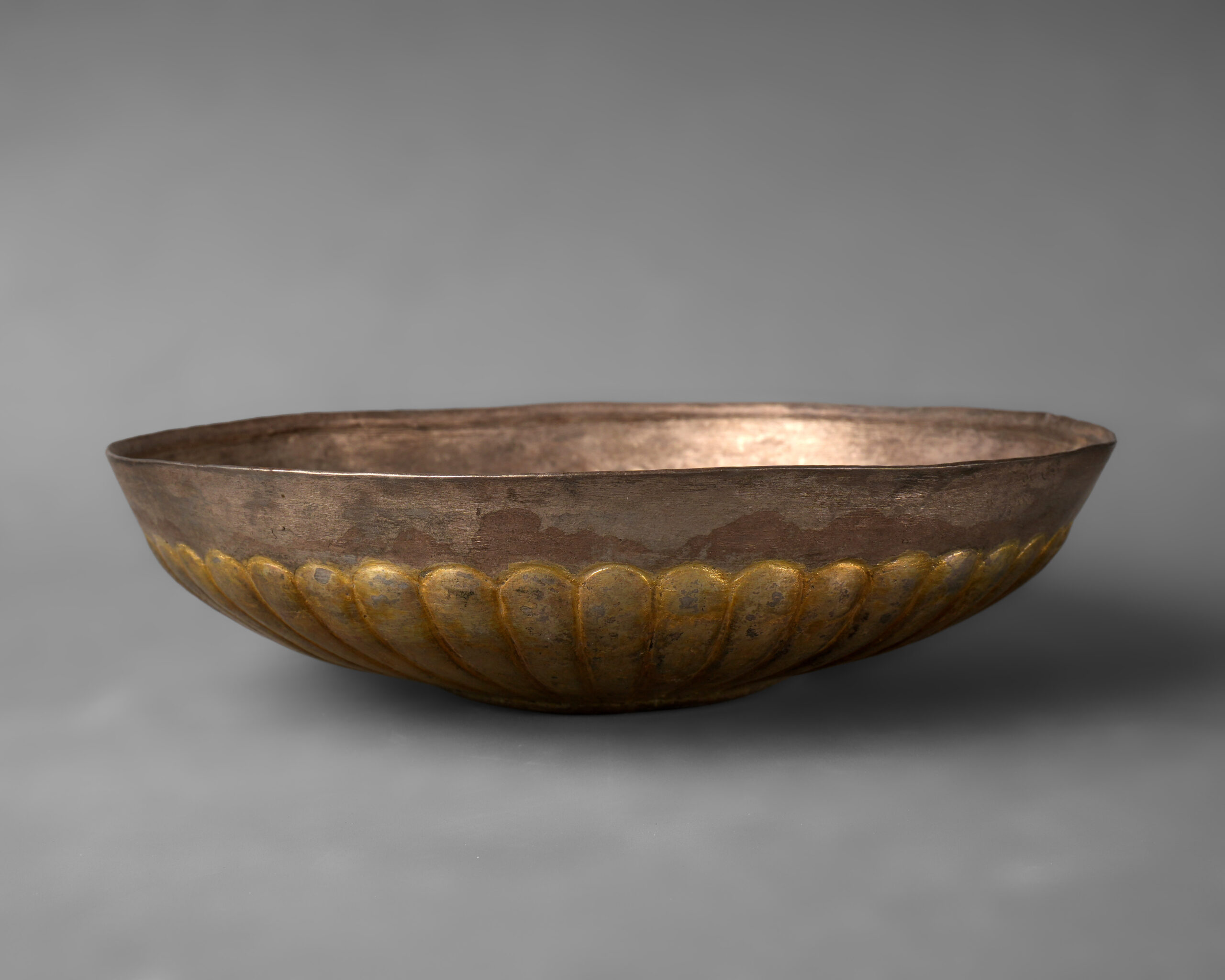 Gilded Silver Phiale Wine Ribbed Bowl - Image 4